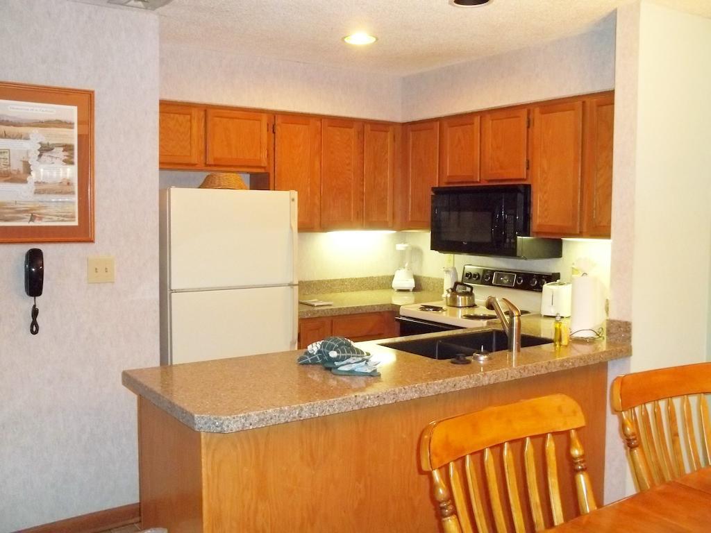 Fairways Of The Mountain Hotel Lake Lure Room photo
